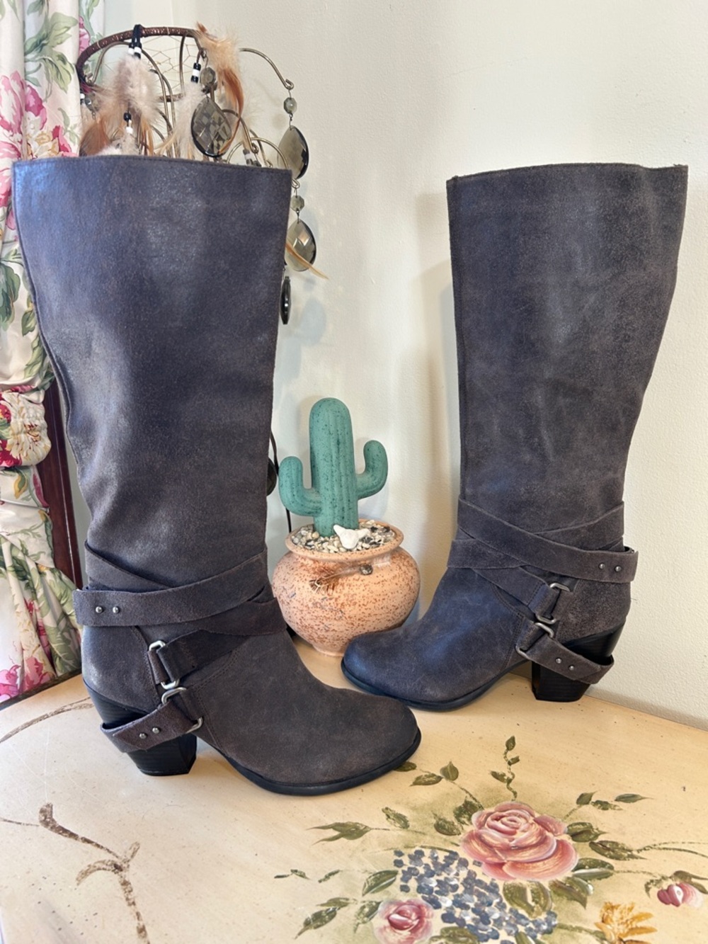 Fergie Knee Heigh Gray Leather Buckle Ankle Strap Boots